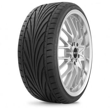 Шины 225/40 R18 92Y TOYO Proxes T1R